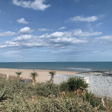 Nid Douillet Dans Les Coursives Du Village Naturiste Du Cap D アグド エクステリア 写真