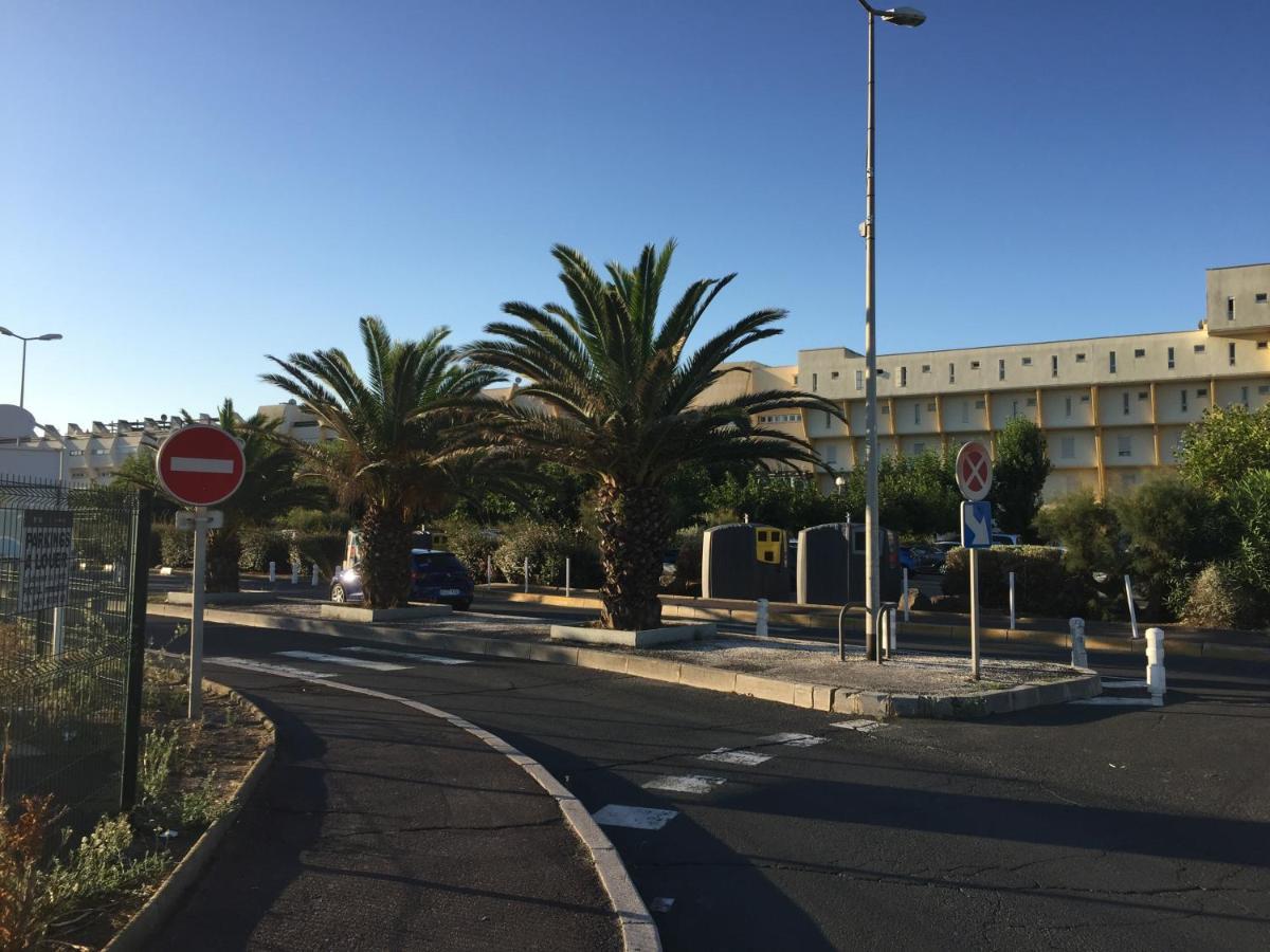 Nid Douillet Dans Les Coursives Du Village Naturiste Du Cap D アグド エクステリア 写真